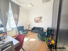 Lokal biurowy Sikorskiego 9